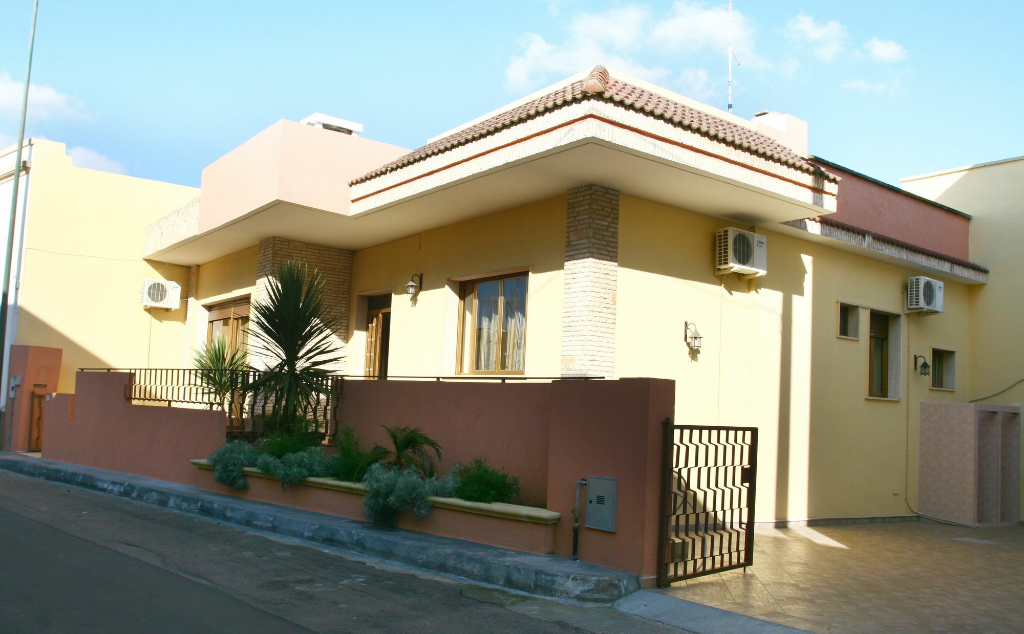 Salento Al Mare Bed & Breakfast ตาเวียโน ภายนอก รูปภาพ
